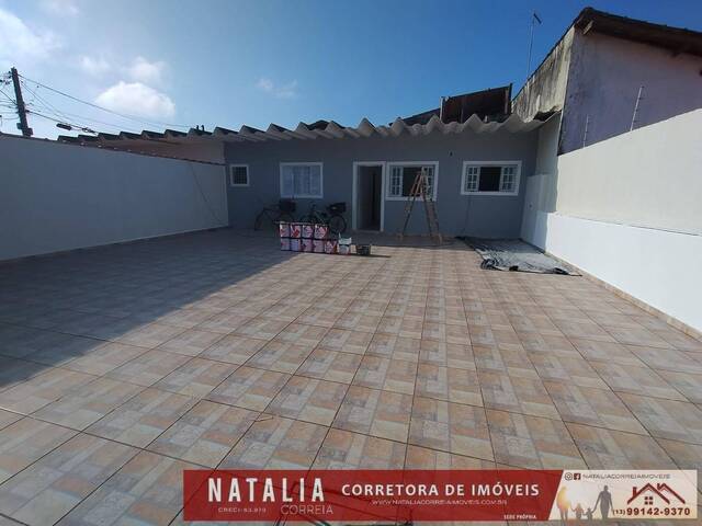 #1583 - Casa para Venda em Mongaguá - SP - 2