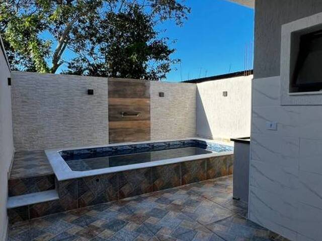 Casa para Venda em Itanhaém - 2