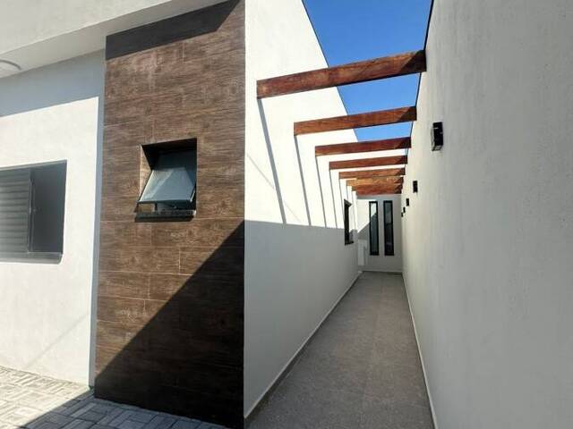 Casa para Venda em Mongaguá - 4