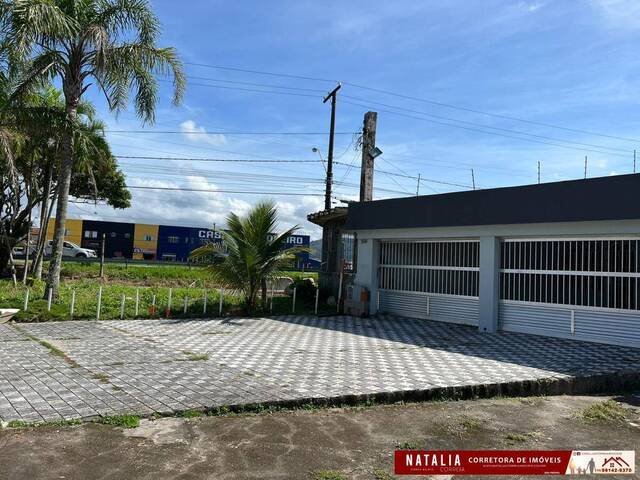 Casa para Venda em Mongaguá - 2