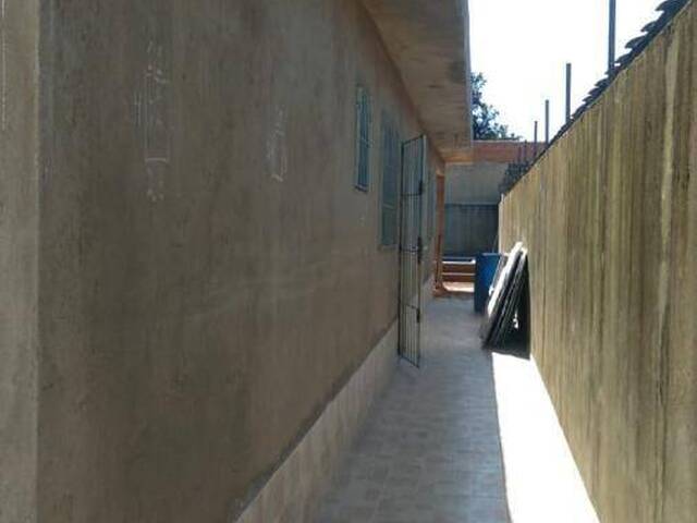 Casa para Venda em Mongaguá - 2