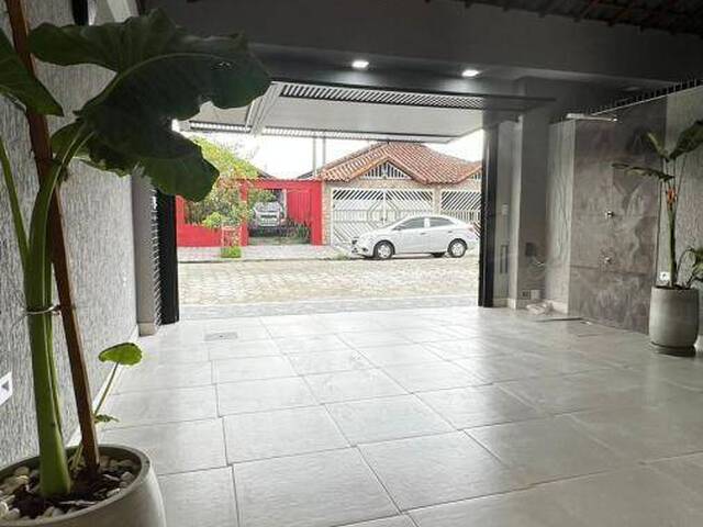 #418 - Casa para Venda em Praia Grande - SP - 2
