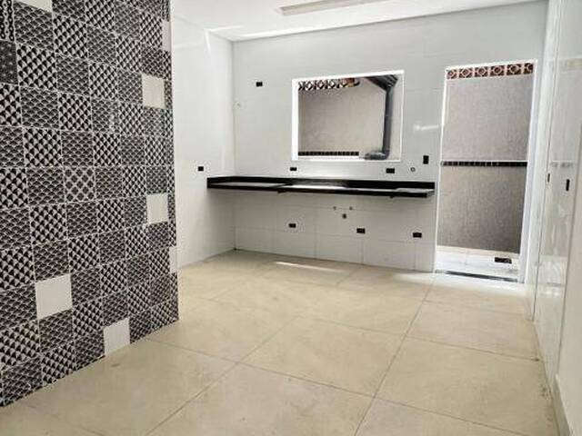 Casa em condomínio para Venda em Praia Grande - 4