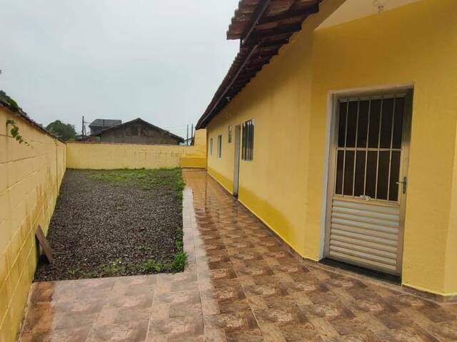 Casa para Venda em Itanhaém - 2